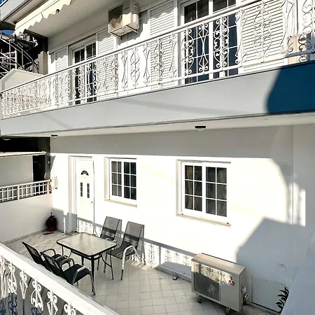 Alice Acropolis Apartamento *